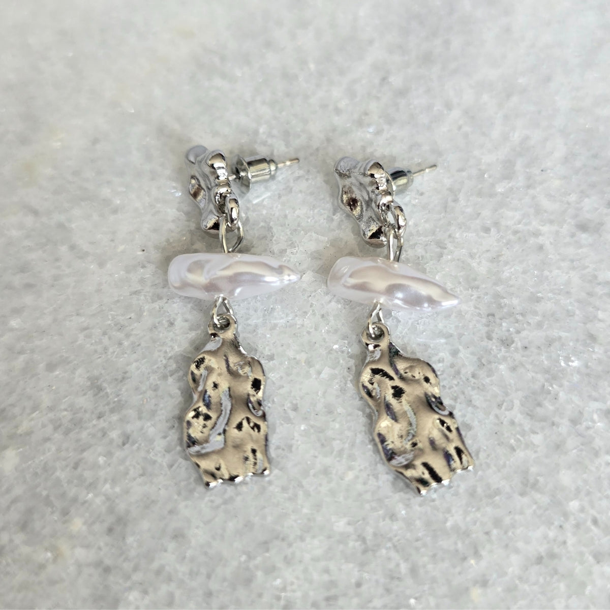 Aretes Perla alargada