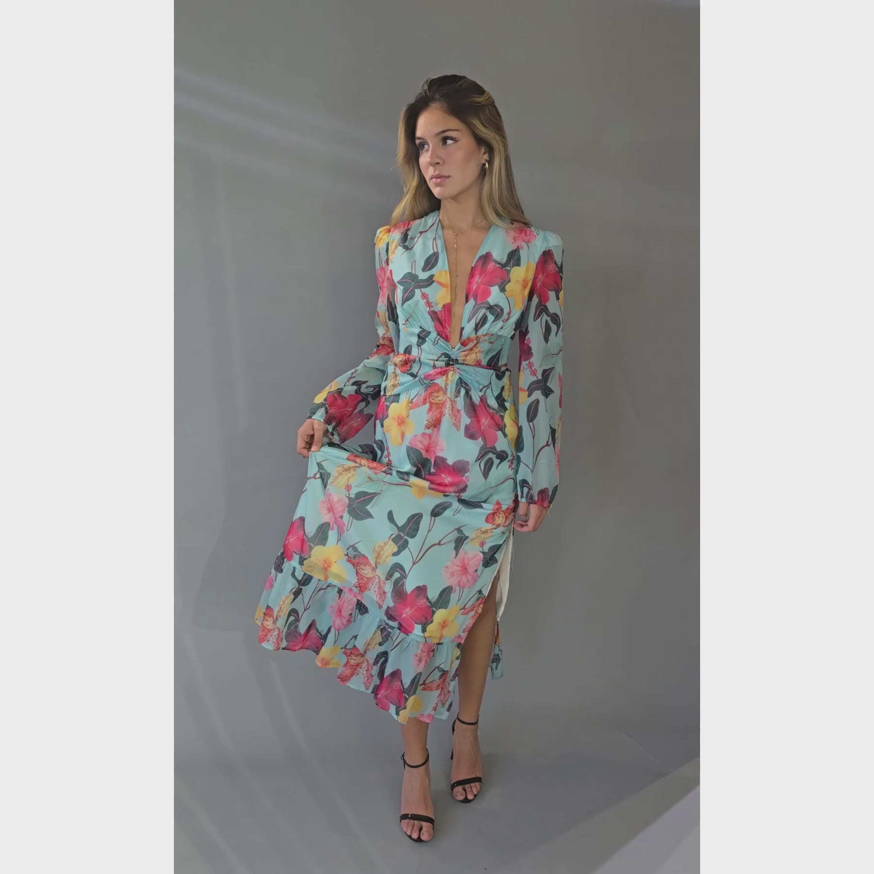 Vestido Azul Floreado