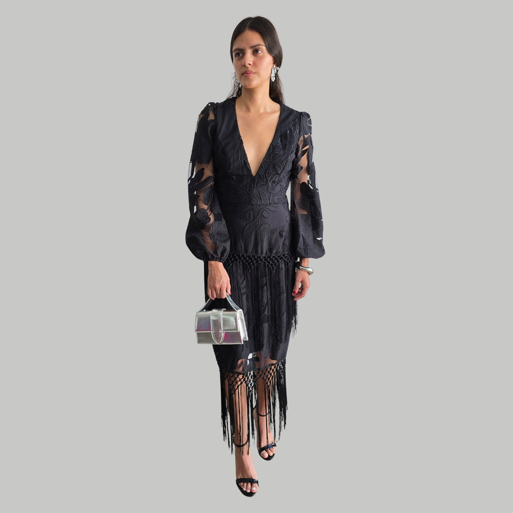 Vestido Negro Mangas