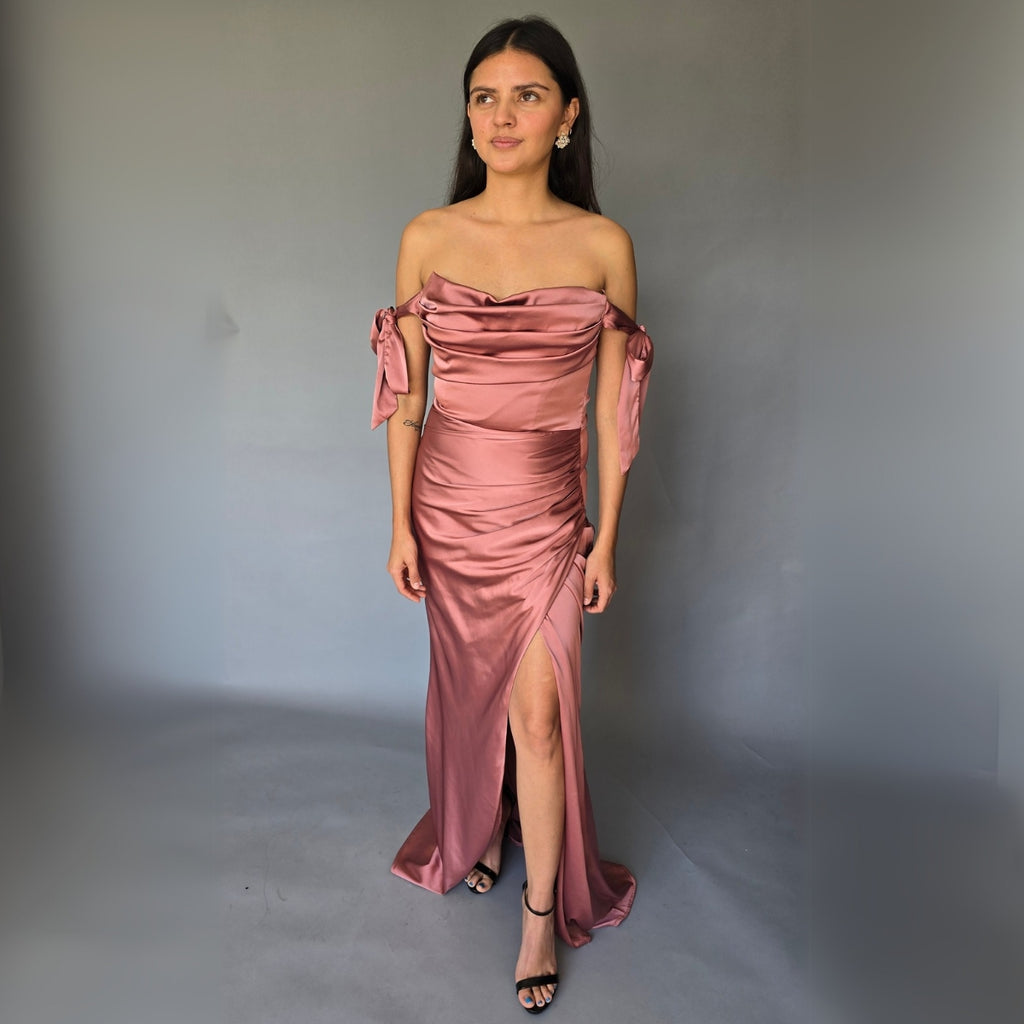 Vestido Strapless Moño