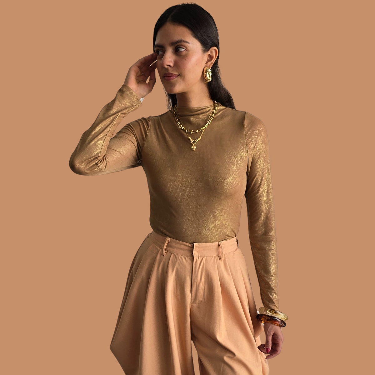 Pantiblusa Dorada