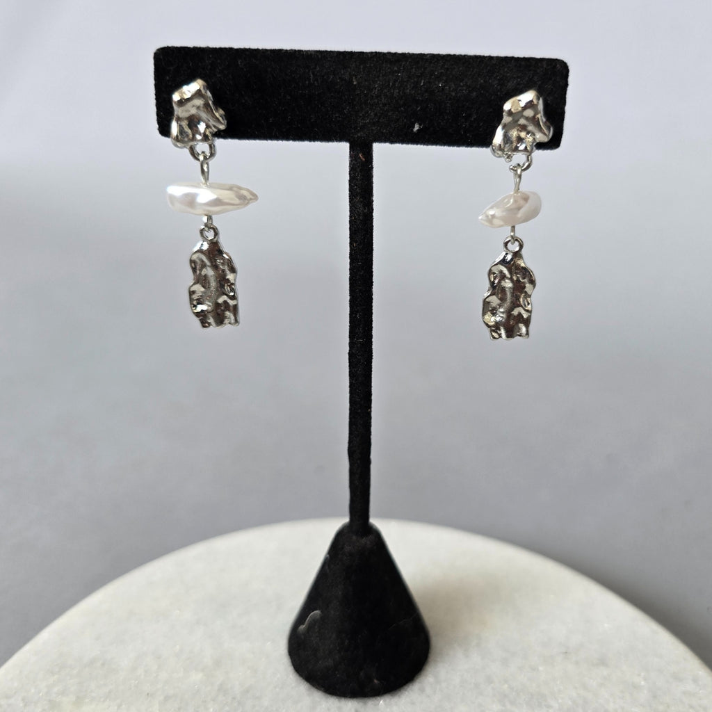 Aretes Perla alargada