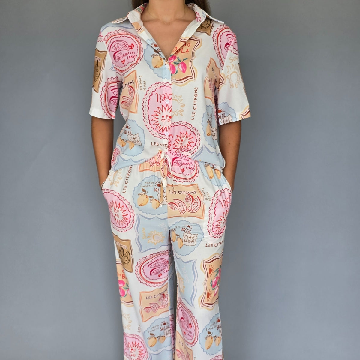 Set estampado colores pastel