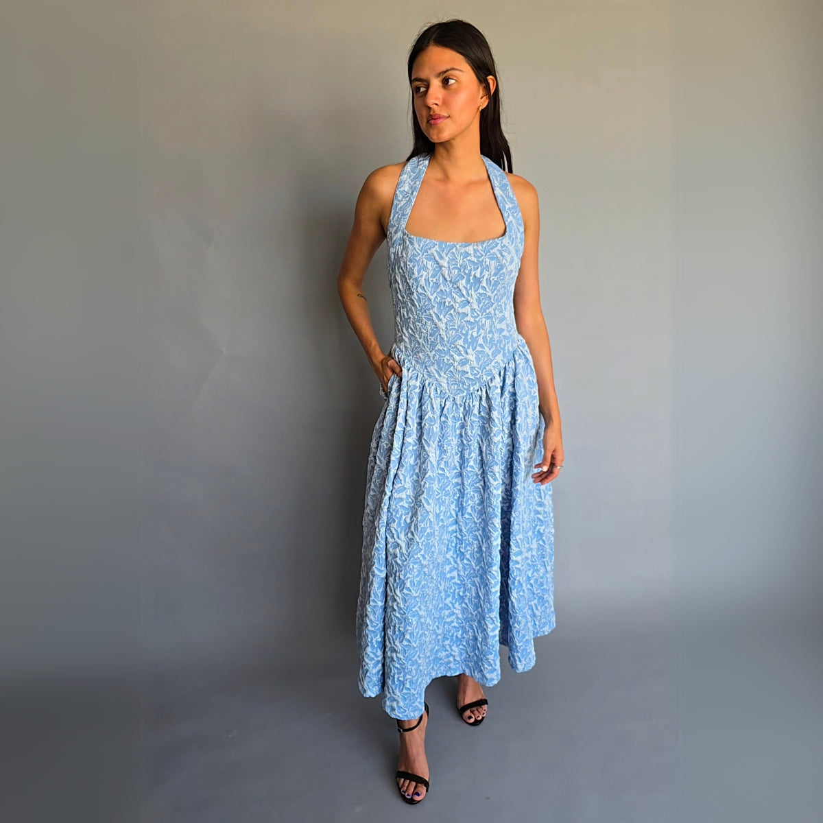 Vestido Midi corte Princesa