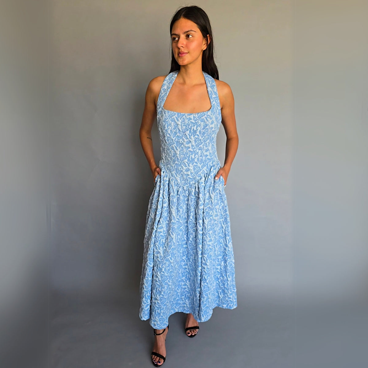 Vestido Midi corte Princesa