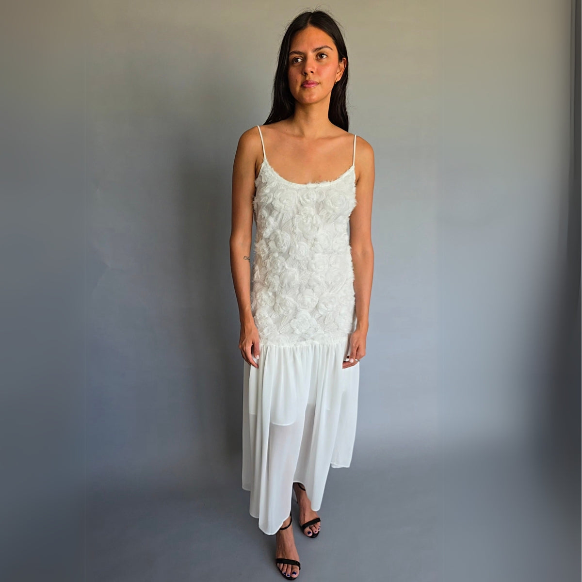 Vestido blanco rosas