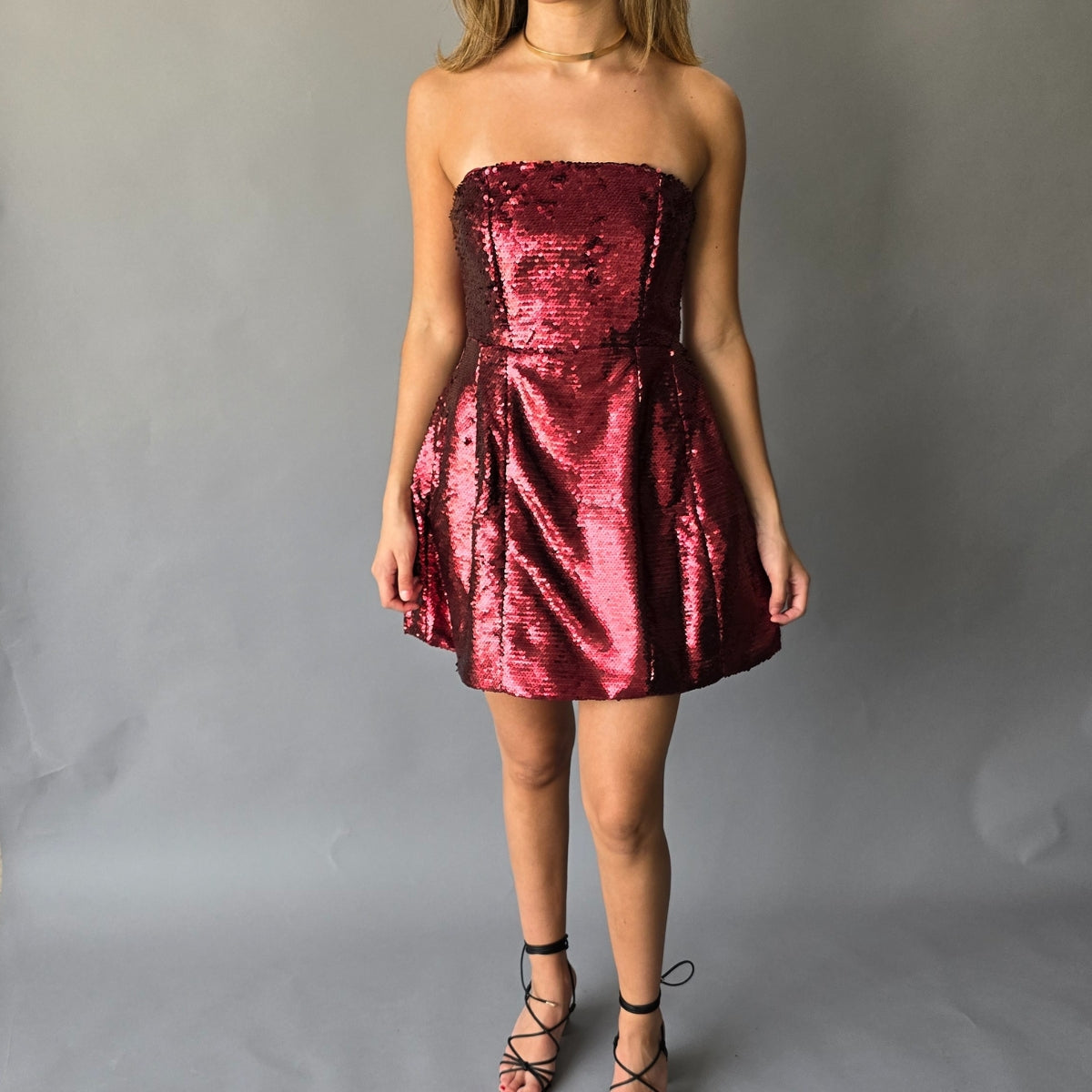 Vestido Corto Lentejuelas