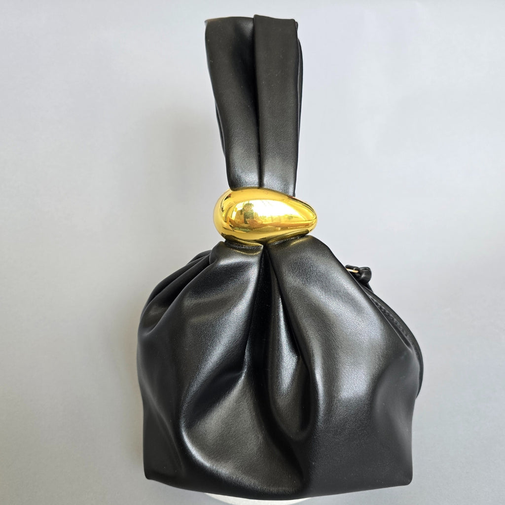 Bolsa negra pequeña