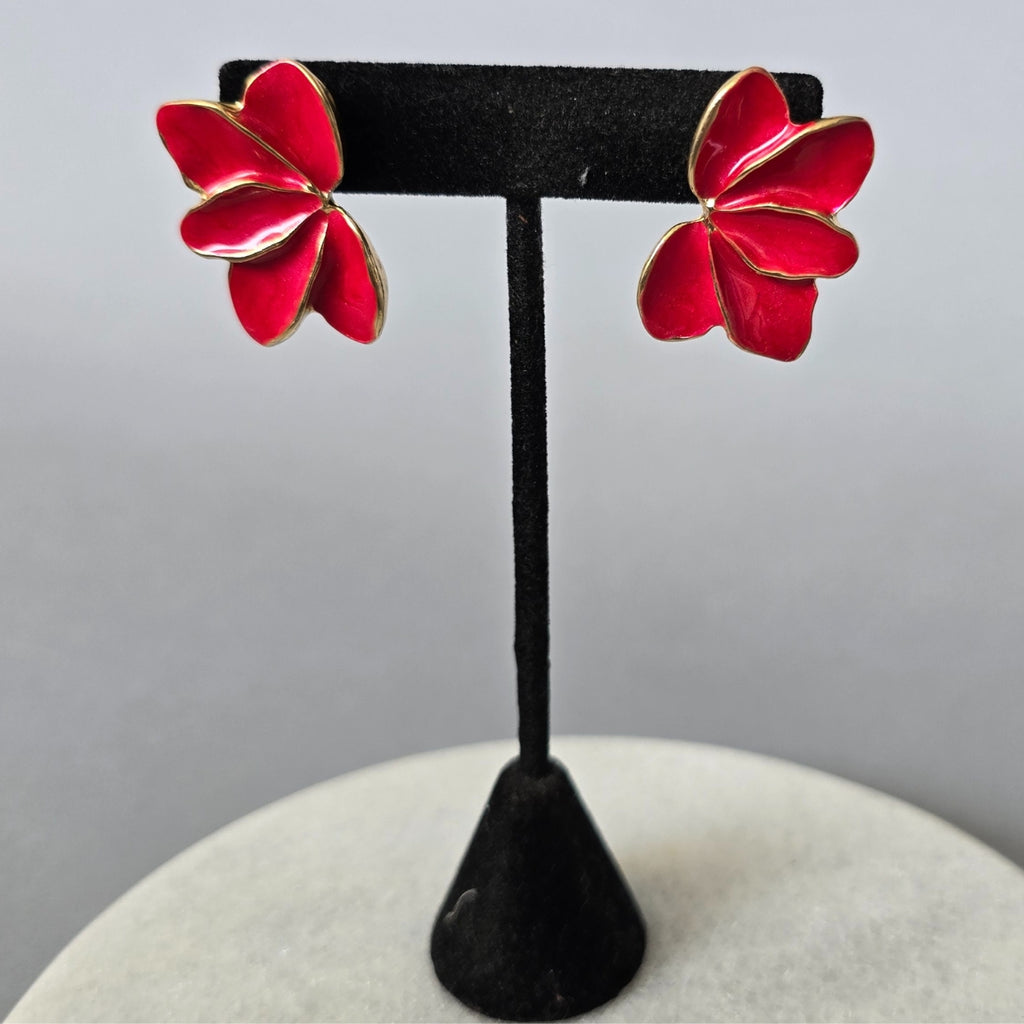 Aretes media flor coral