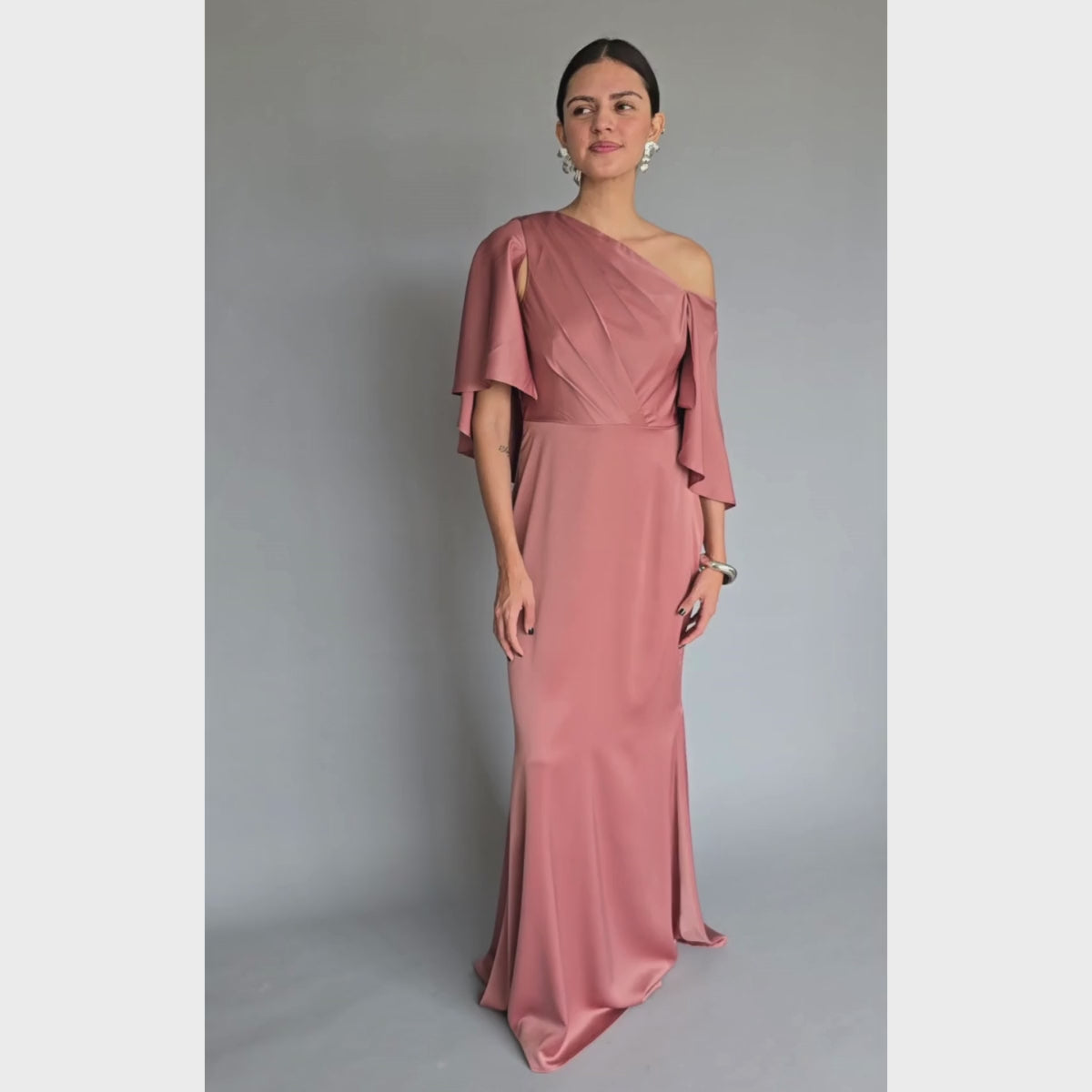 Vestido capa rosa o azúl