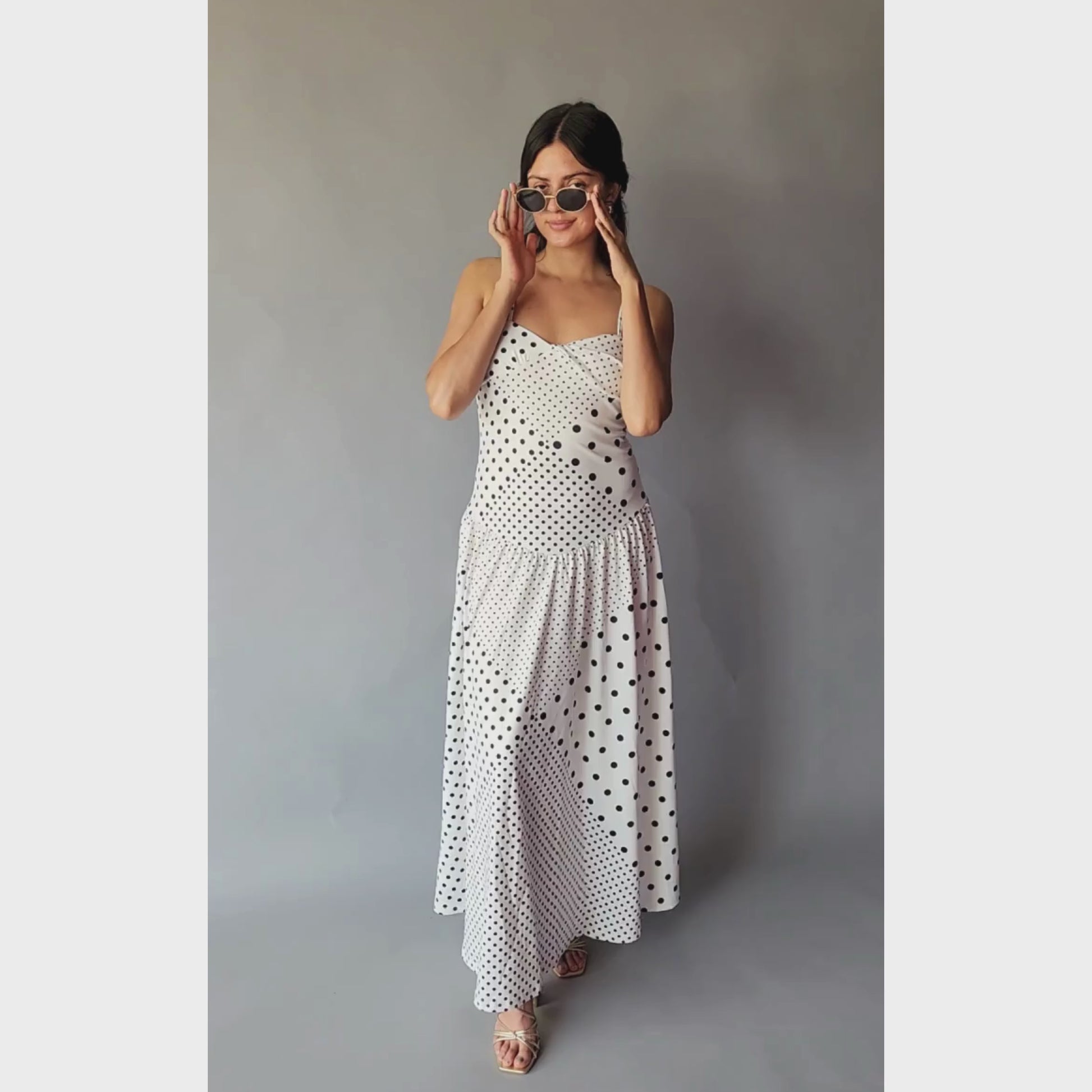Maxi Vestido Blanco Puntos