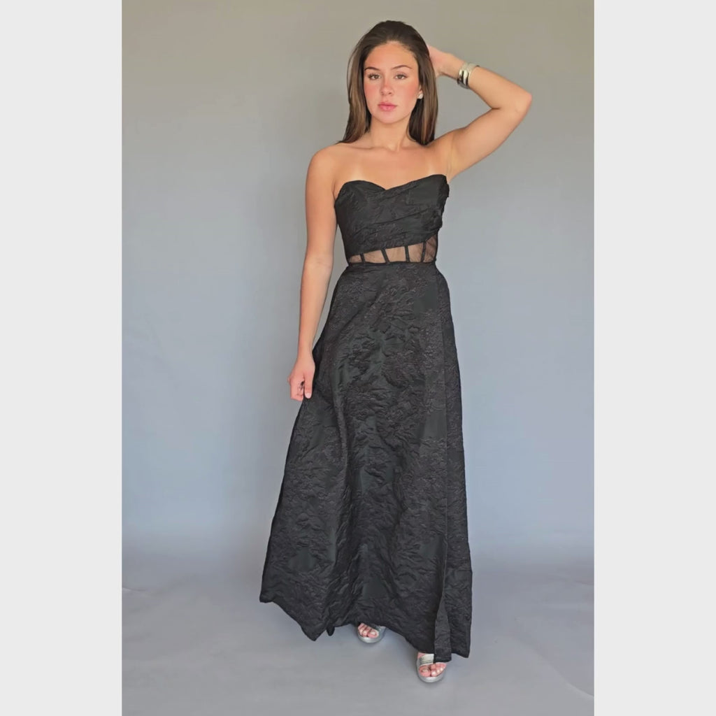 Vestido negro corset