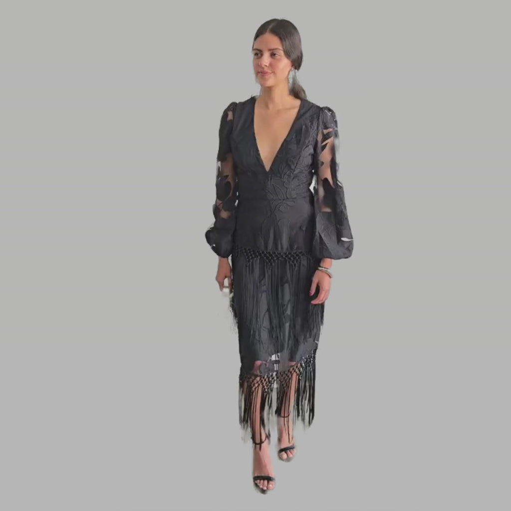 Vestido Negro Mangas