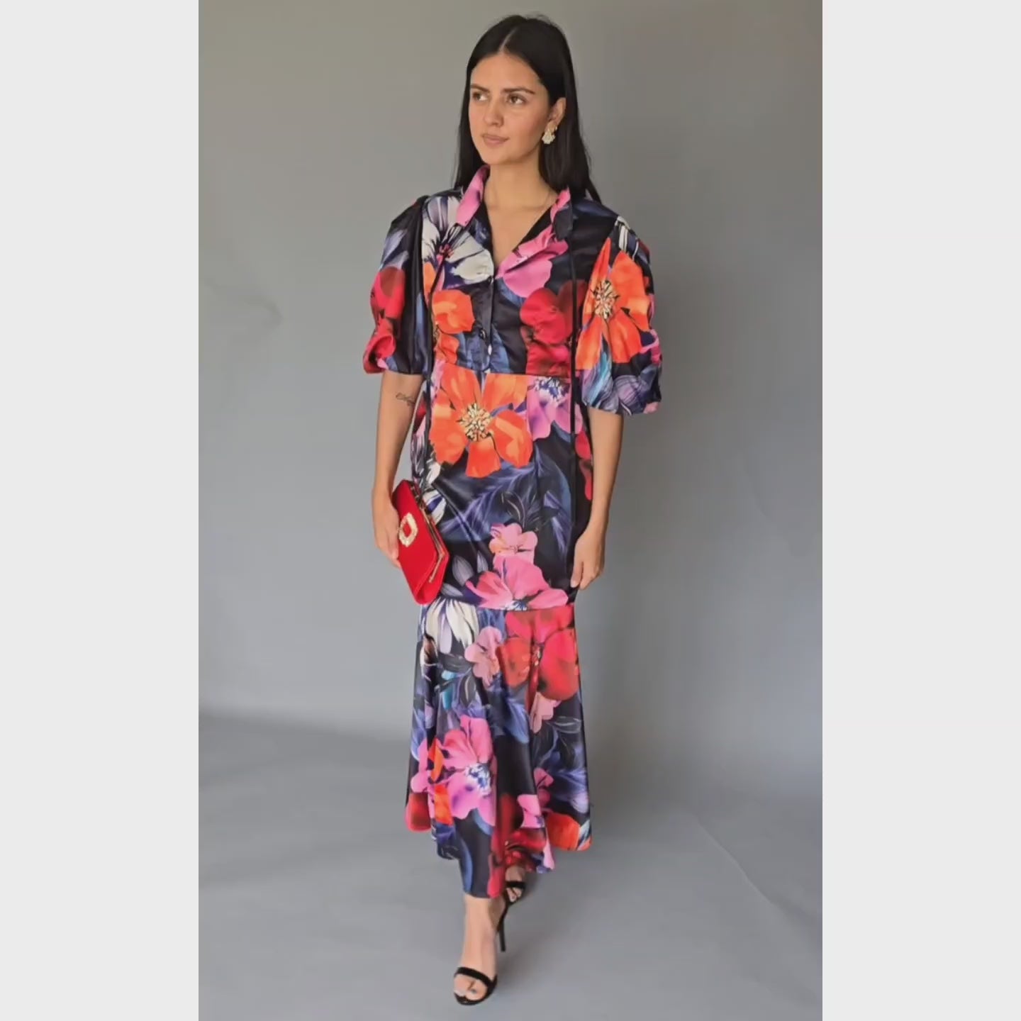 Vestido Floreado Hombreras
