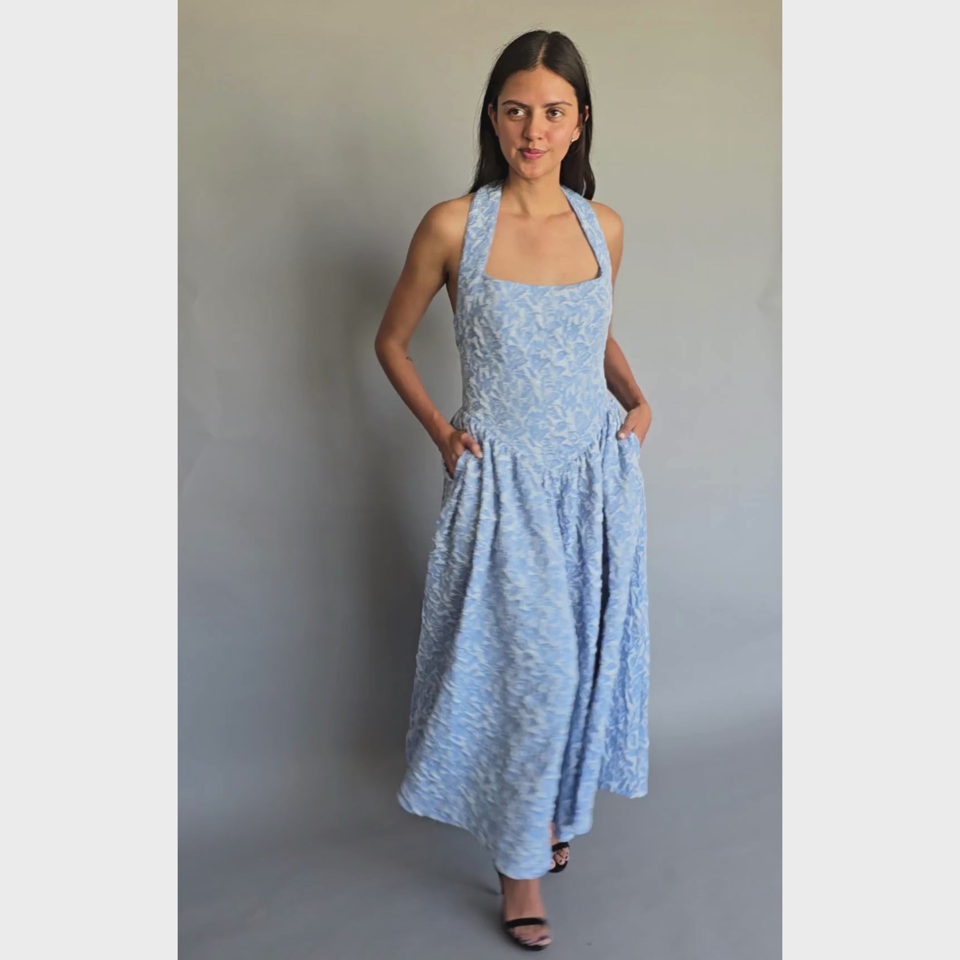 Vestido Midi corte Princesa