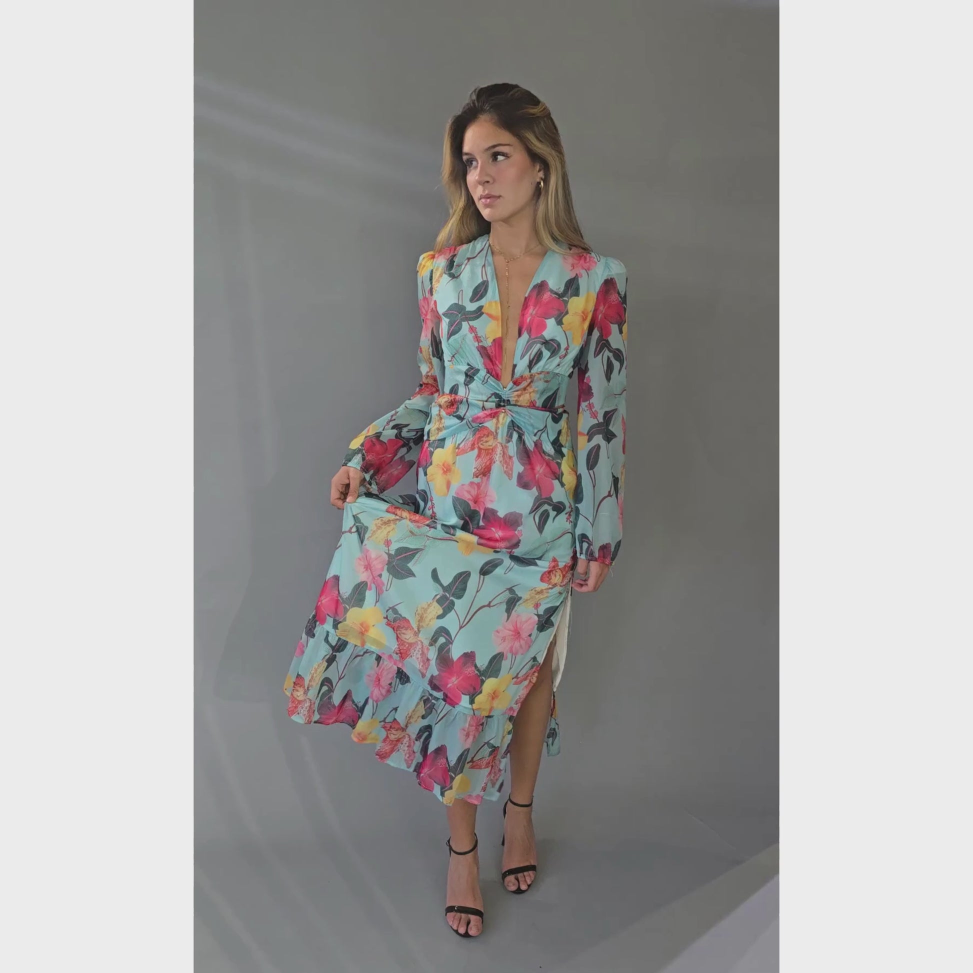 Vestido Azul Floreado