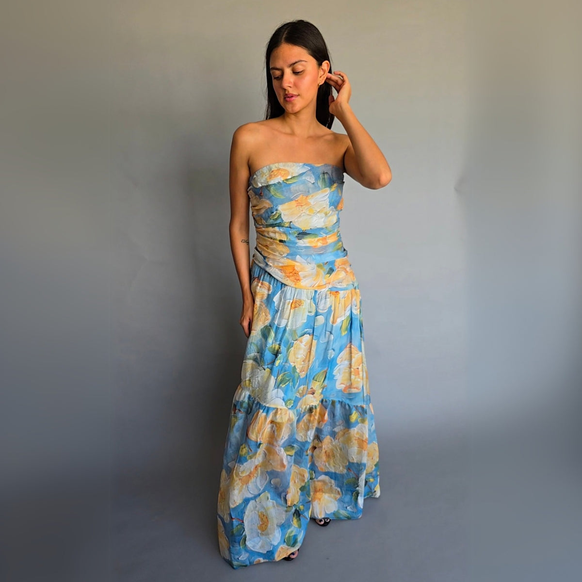 Vestido strapless Floreado