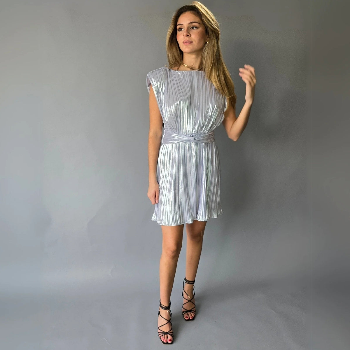 Vestido corto Plateado