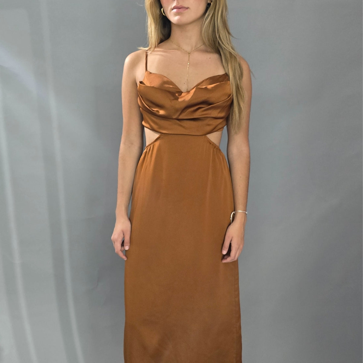 Vestido Cutoff Café