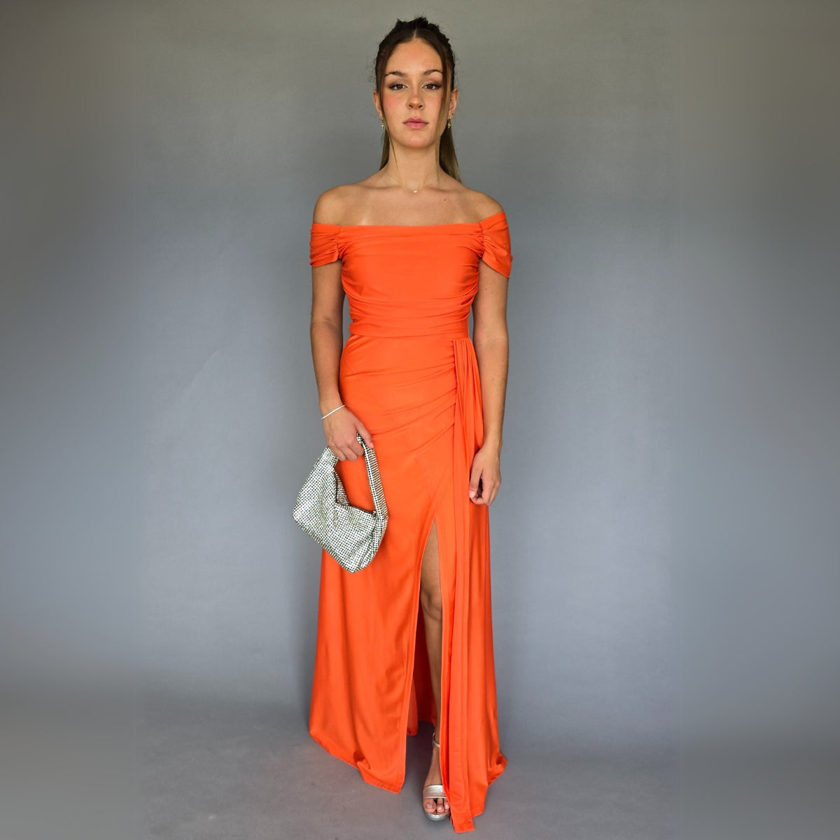 Vestido naranja strapless